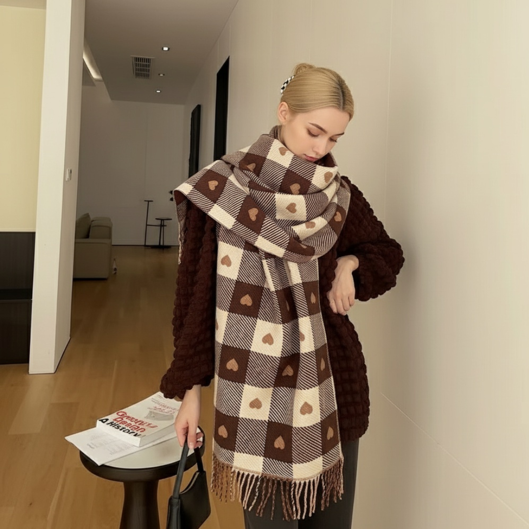 The Heartly Scarf